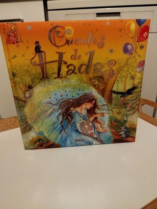 Cuentos de Hadas Susaeta. Nuevo. libro grande