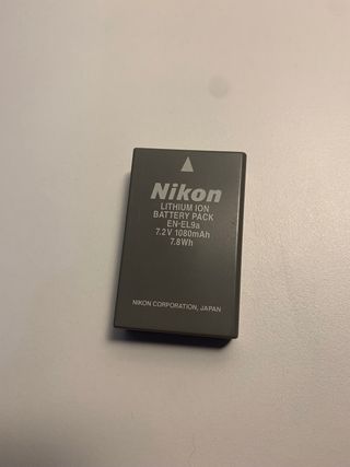 Nikon D3000 Completo (En buen estado)