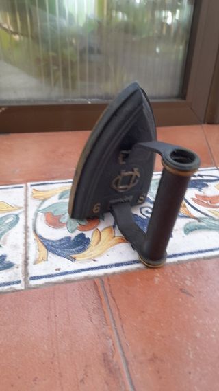 plancha antigua restaurada.