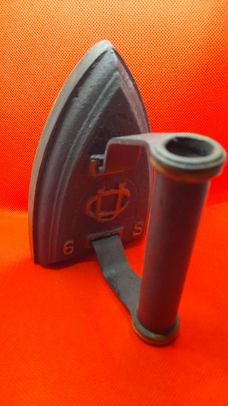 plancha antigua restaurada.