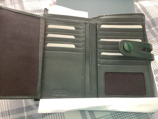 Billetero de piel a estrenar