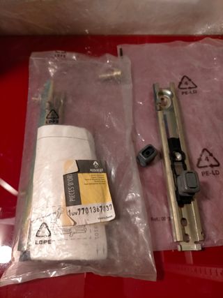 Reguladores Altura Cinturón Seguridad Clio I