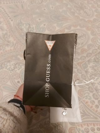 Pendientes Guess 