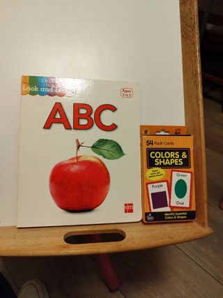 Lote inglés libro ABC, cartas colores- formas
