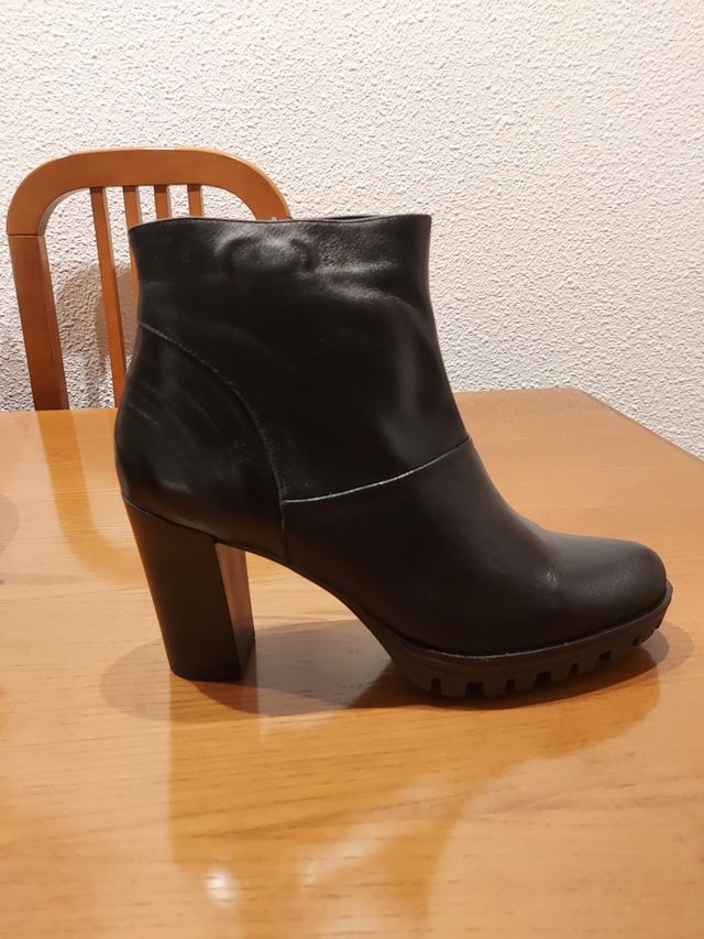 Botines de piel negros de Dorking By Fluchos