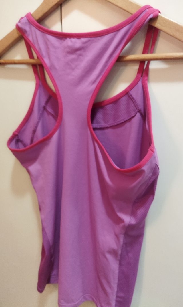 Camiseta deporte Boomerang.Talla L