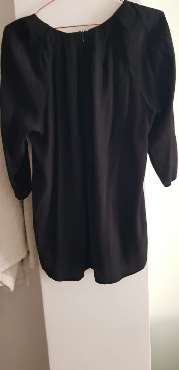 Camisa negra, bimba & lola