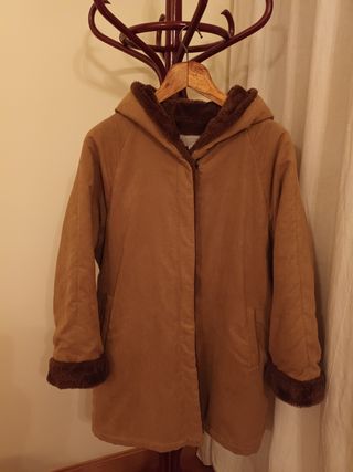 Chaquetón con capucha