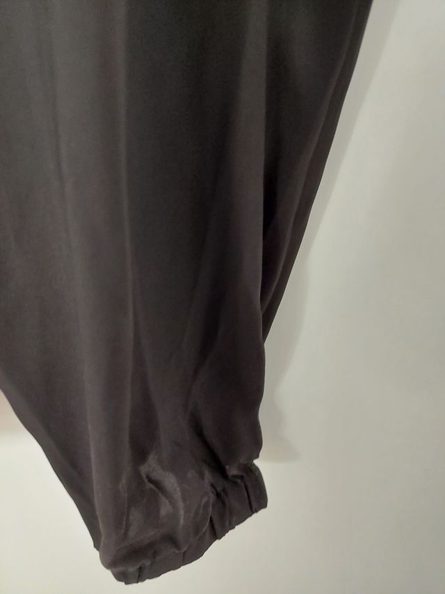 Mono negro y rosa Kling