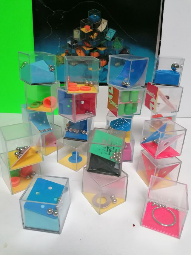 24 CUBOS JUEGOS !!