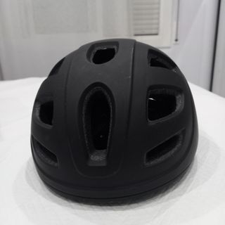 Casco patinete/bicicleta con  luz trasera