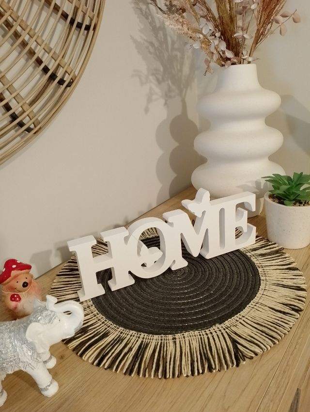 Precioso letrero HOME mariposas