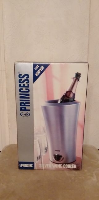 Cubitera enfriadora de bebida