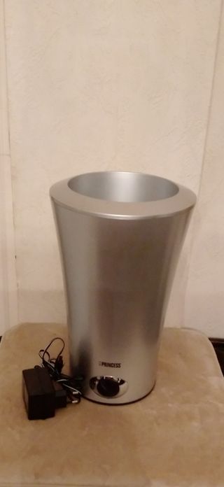 Cubitera enfriadora de bebida