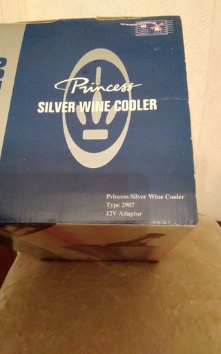 Cubitera enfriadora de bebida