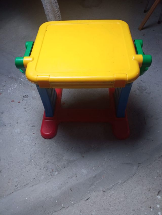 PUPITRE PIZARRA CON TABURETE