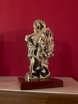 estatua pequeña decorativa