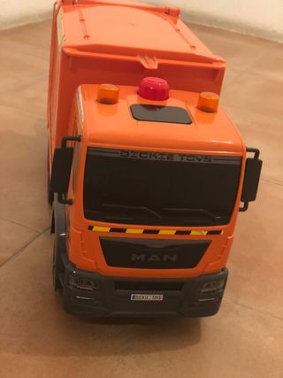 Camao do lixo MAN de brincar