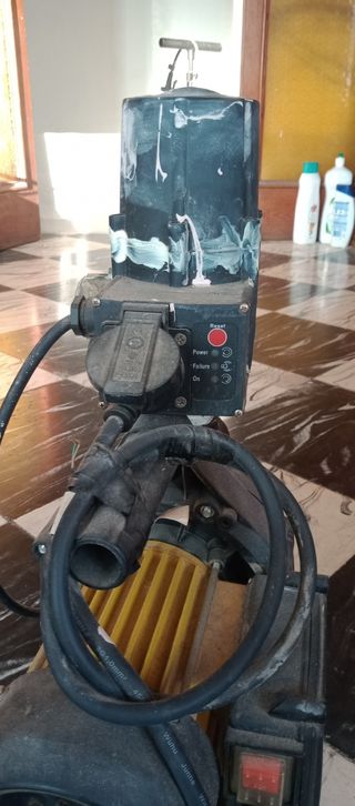 Motobomba de superficie con control