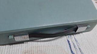 Maquina de escribir antigua