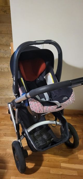 Silla, capazo y maxicosi Britax