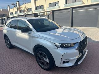 DS 7 CROSSBACK E-TENSE 300, versión Ópera
