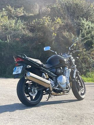 Moto Suzuki Bandit 650 de 2007