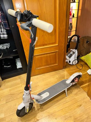 Xiaomi Mi Scooter 3 Blanco - Poco uso + Factura y