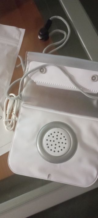 Altavoz bluetooth waterproof