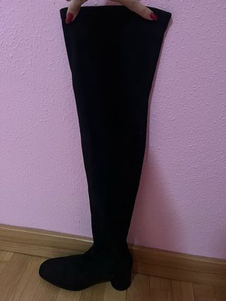 Botas altas de Stradivarius