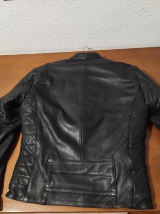 Cazadora de cuero moto