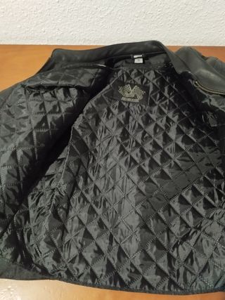 Cazadora de cuero moto