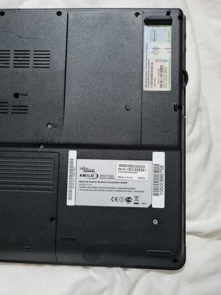 Ordenador portátil Fujitsu Amilo Pi 2530
