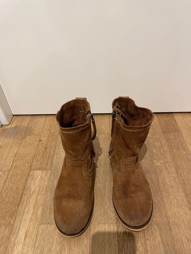 Botas camperas serraje niña T31