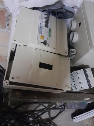 Pequeño cuadro de magnetos