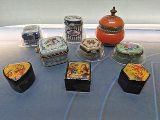 9 Cajitas decorativas, 3 de madera, 6 de porcelana