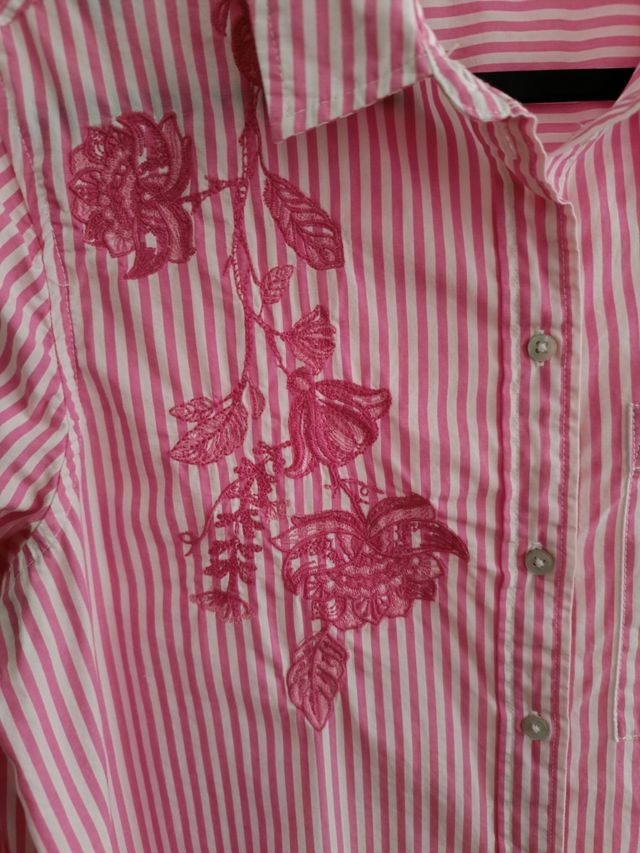 Springfield. Camisa. Como nueva