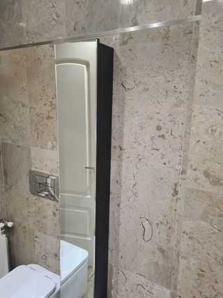 Mueble de baño con espejo