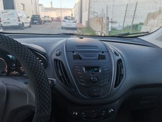 Ford Transit Courier 2016 o Cambio