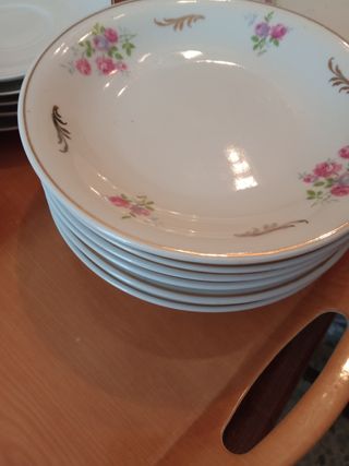 Vajilla muy completa .Santa Clara