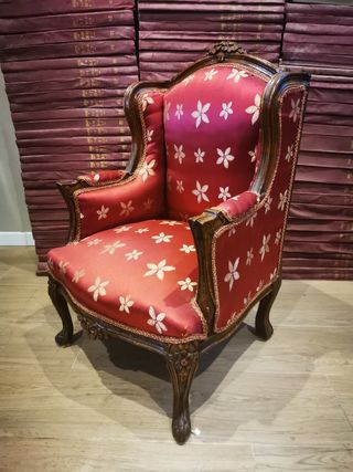 Sillones pequeños barrocos. precio unidad Antiguos