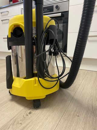 aspiradora Karcher WD 3 premium