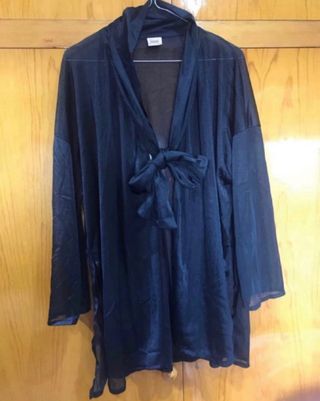 Chaquetilla Semitransparente con Lazo Sisley