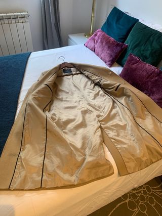 Abrigo Camel Zara S.