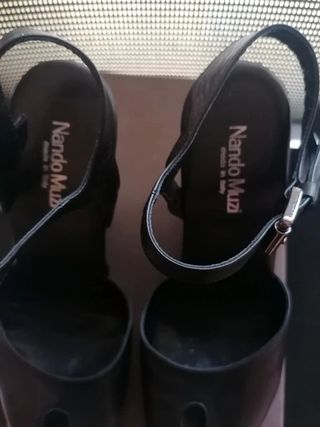 Scarpe particolari Nando Muzi