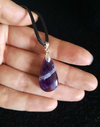 Colgante de Amatista Bandeada y Plata