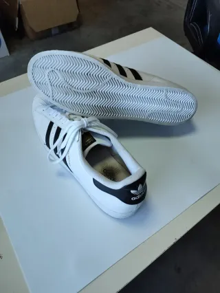 Zapatillas adidas hombre originales.