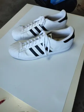 Zapatillas adidas hombre originales.