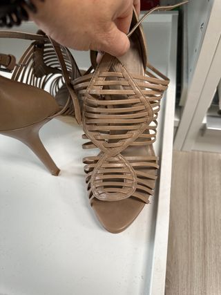 sandalias color piel