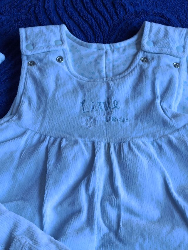 Traje de bebé